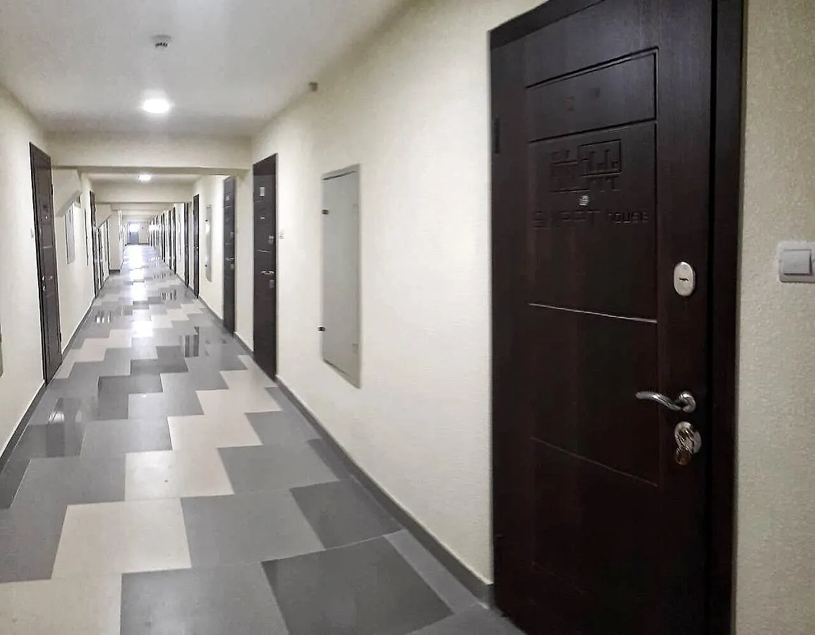 Apartmant In Kiev For Youアパートメント アパート
