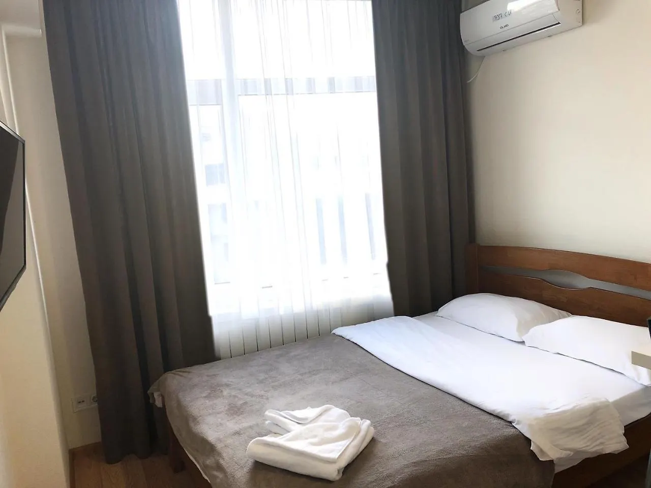Apartmant In Kiev For Youアパートメント アパート